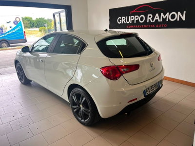 Alfa Romeo Giulietta 1.4 Turbo Riders Gpl 120cv (4)