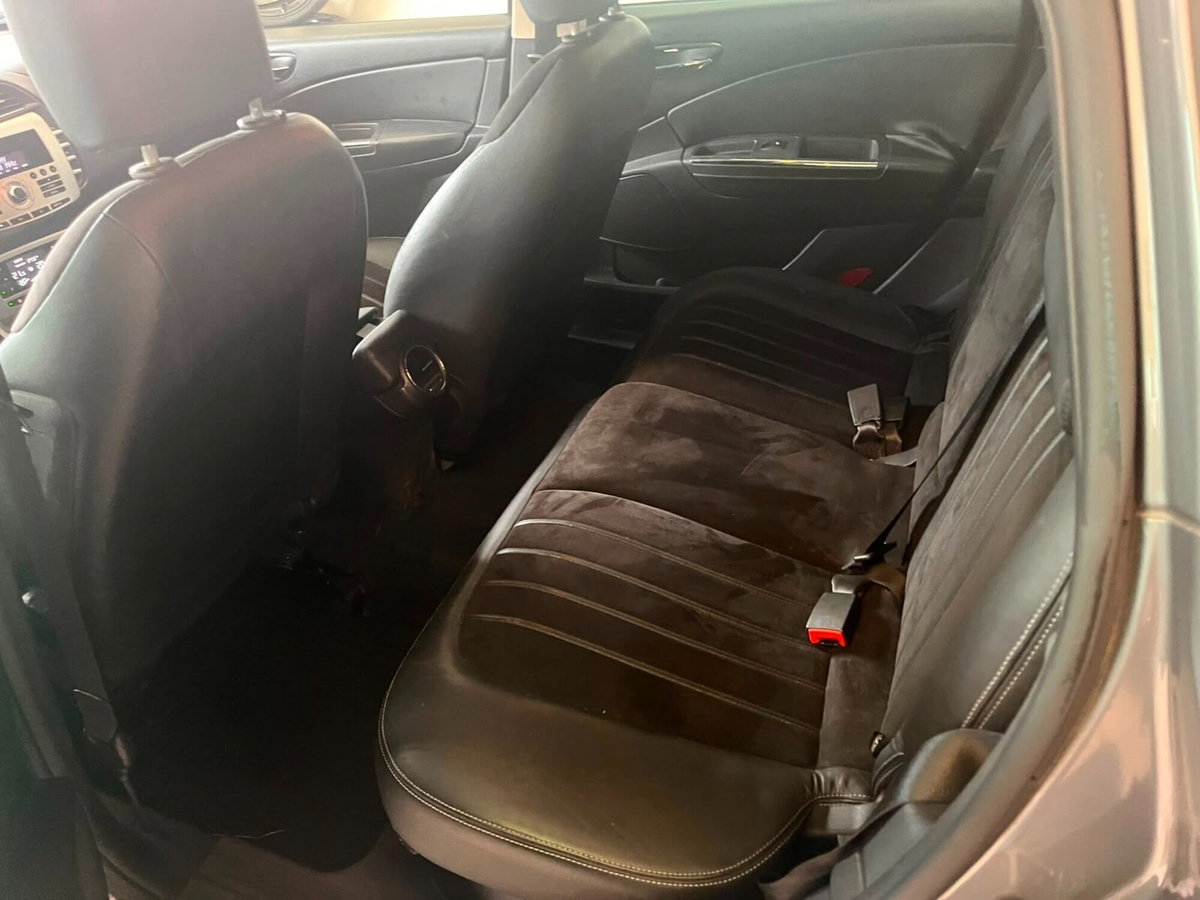 Lancia Delta 1.6 MJT DPF 105 CV Steel (10)
