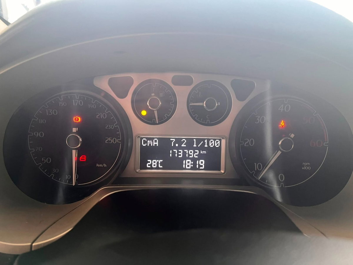 Lancia Delta 1.6 MJT DPF 105 CV Steel (11)