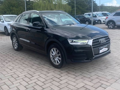Audi Q3 2.0 TDI 120 CV Sport (2)