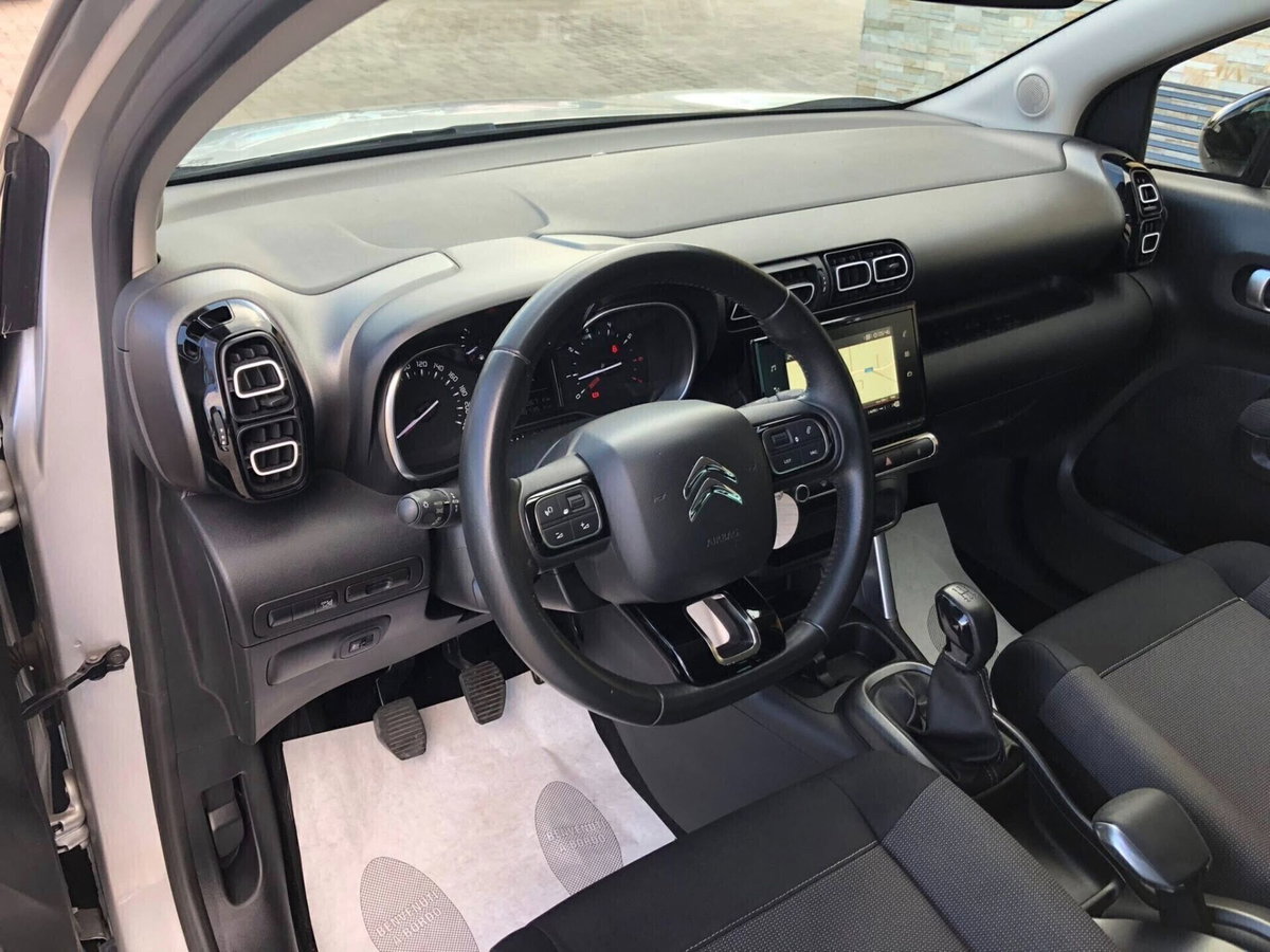 Citroen C3 Aircross PureTech 82 Shine (9)