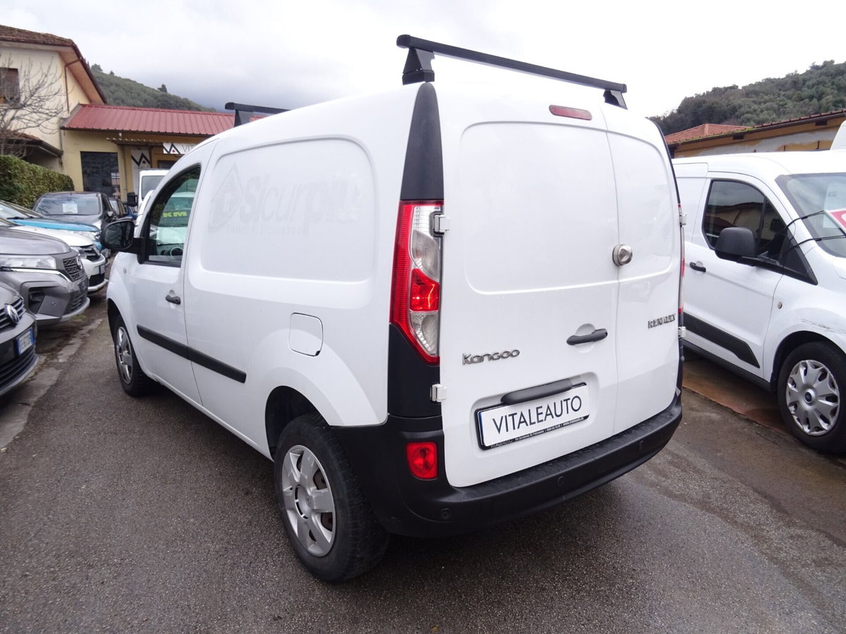 Renault Kangoo 1.5 dCi 90CV F.AP. 4p. Express (11)