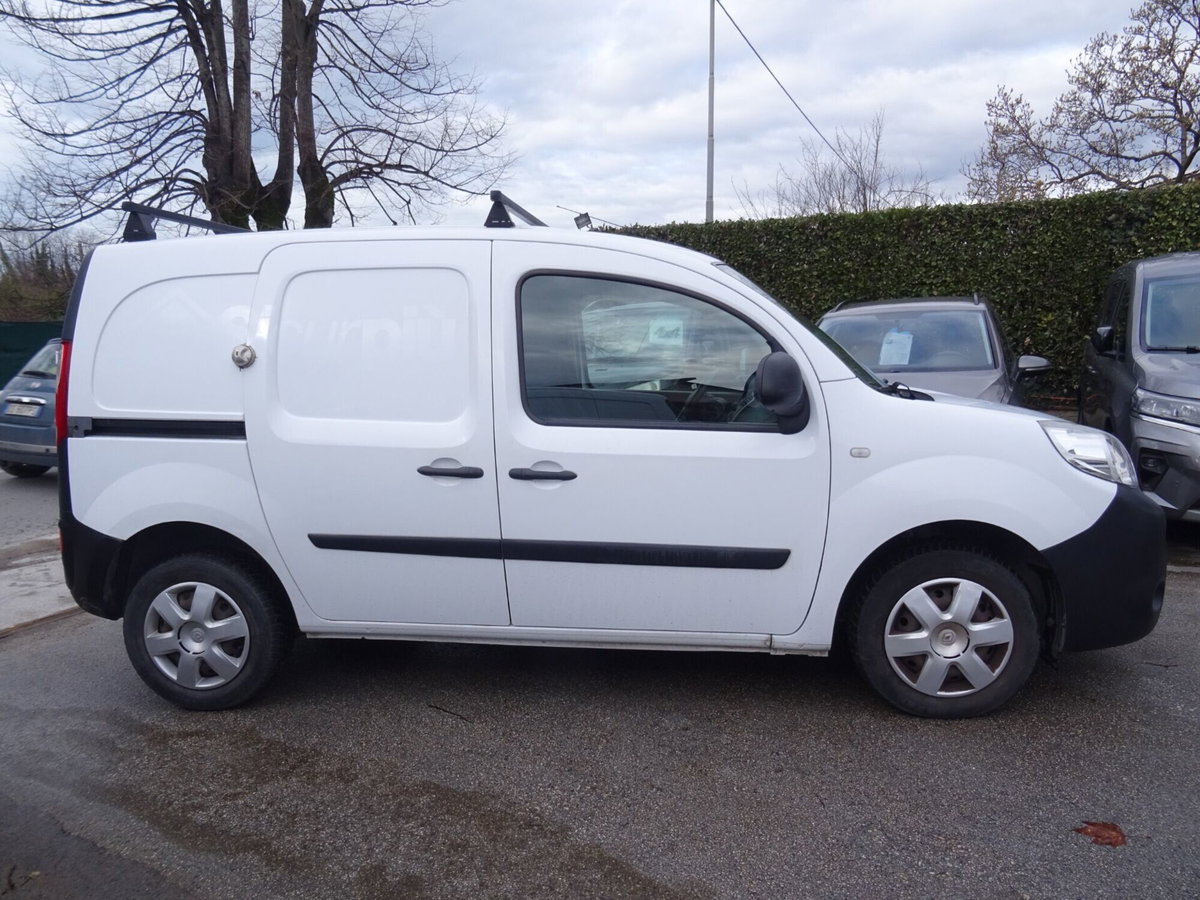 Renault Kangoo 1.5 dCi 90CV F.AP. 4p. Express (6)