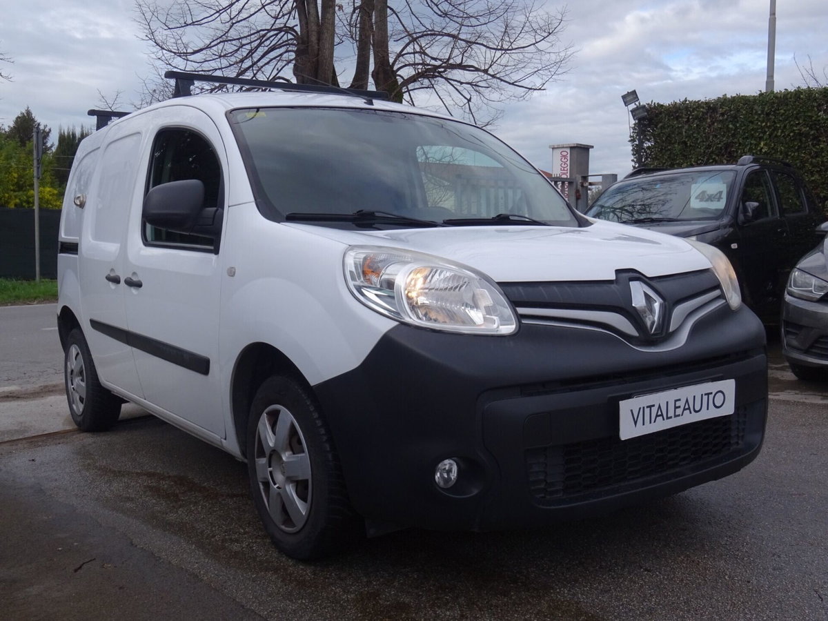 Renault Kangoo 1.5 dCi 90CV F.AP. 4p. Express (7)