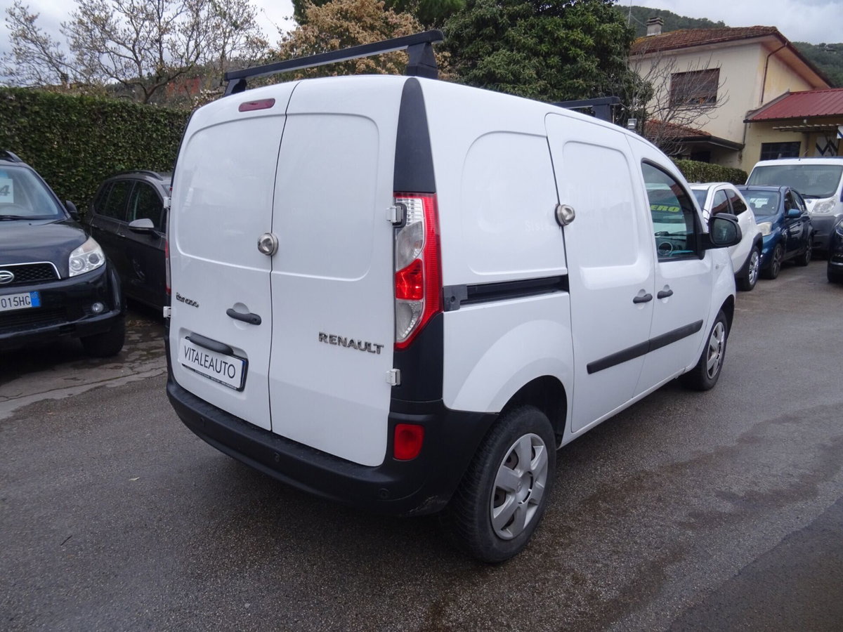 Renault Kangoo 1.5 dCi 90CV F.AP. 4p. Express (9)