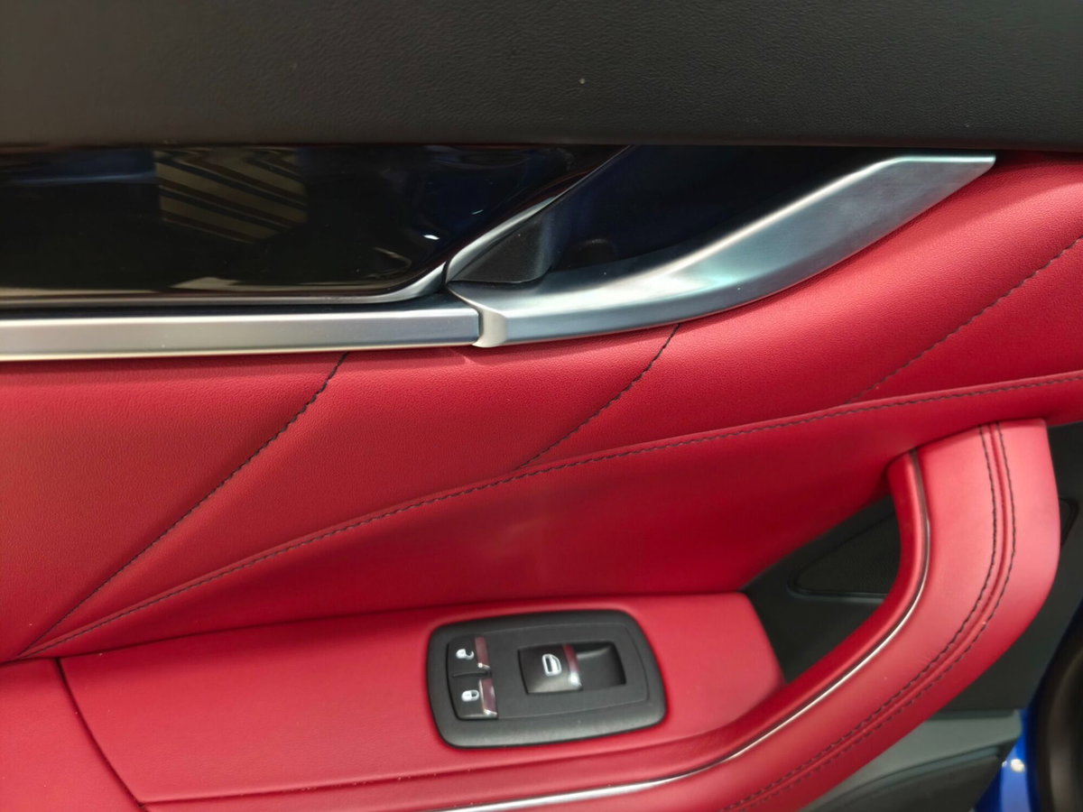 Maserati Levante Levante MHEV 330 CV AWD GT (14)