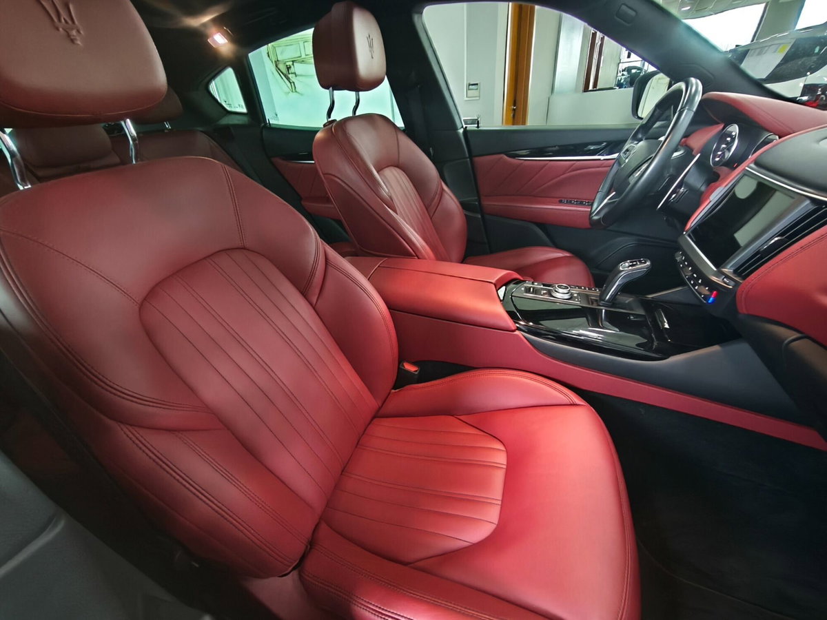 Maserati Levante Levante MHEV 330 CV AWD GT (15)