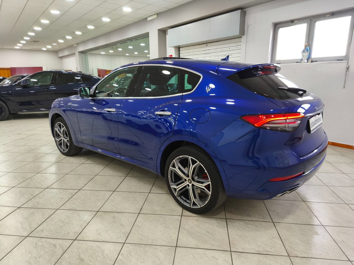 Maserati Levante Levante MHEV 330 CV AWD GT (6)