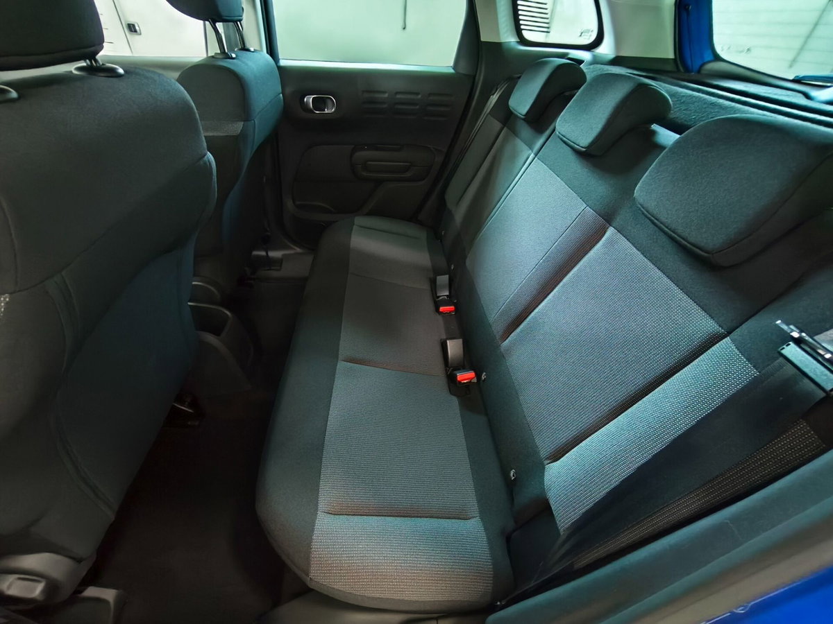 Citroen C3 Aircross BlueHDi 120 S&S EAT6 Feel (13)