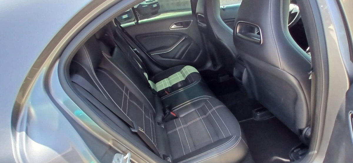 Mercedes-Benz Classe A 180 d Executive (12)