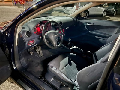 Audi A3 2.0 16V TDI Ambition (9)