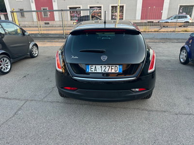 Lancia Delta 1.6 MJT DPF Platino (4)