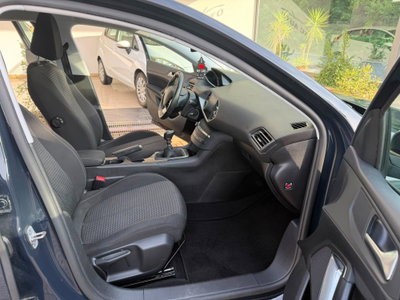 Peugeot 308 SW BlueHDi 100 S&S Business (7)