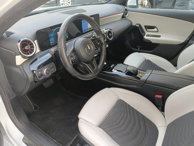Mercedes-Benz Classe A 180 d Automatic Executive (11)