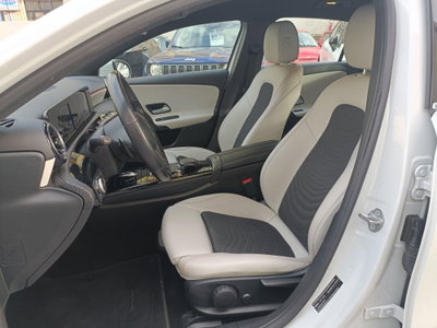 Mercedes-Benz Classe A 180 d Automatic Executive (12)