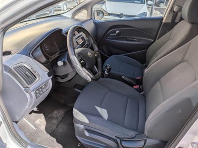 Kia Rio 1.4 CRDi WGT 5p. EX PLUS (12)