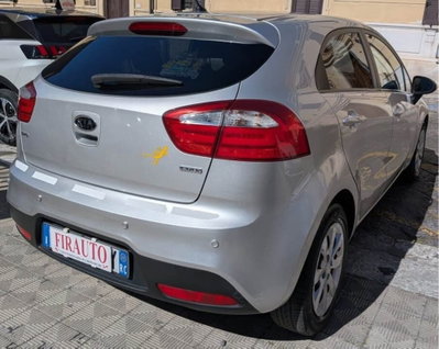 Kia Rio 1.4 CRDi WGT 5p. EX PLUS (6)