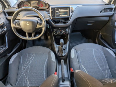 Peugeot 208 82 5 porte Allure (8)