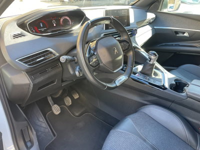 Peugeot 3008 PureTech Turbo 130 S&S GT Line (12)