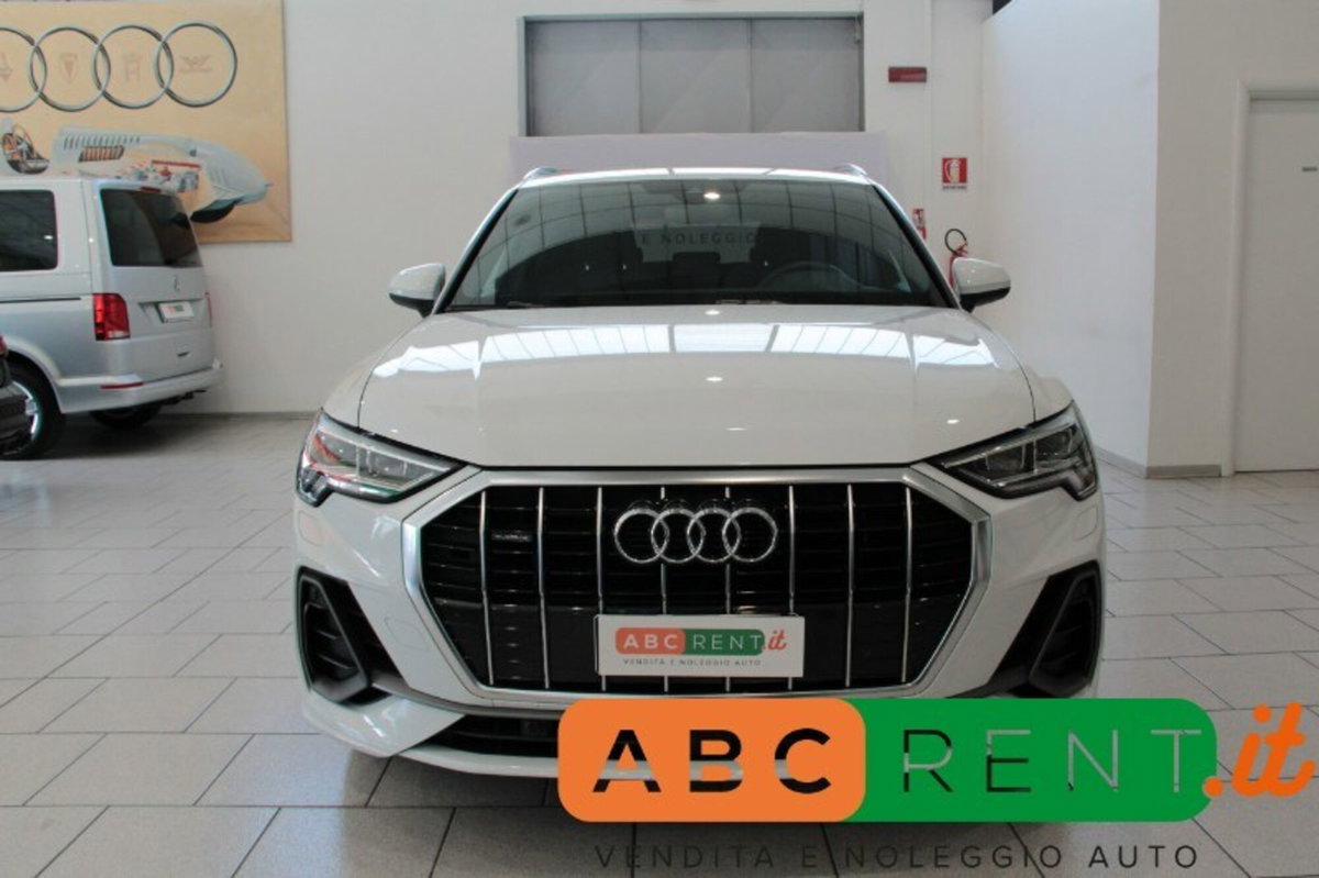 Audi Q3 Sportback 40 2.0 tfsi S line edition quattro s-tronic (2)