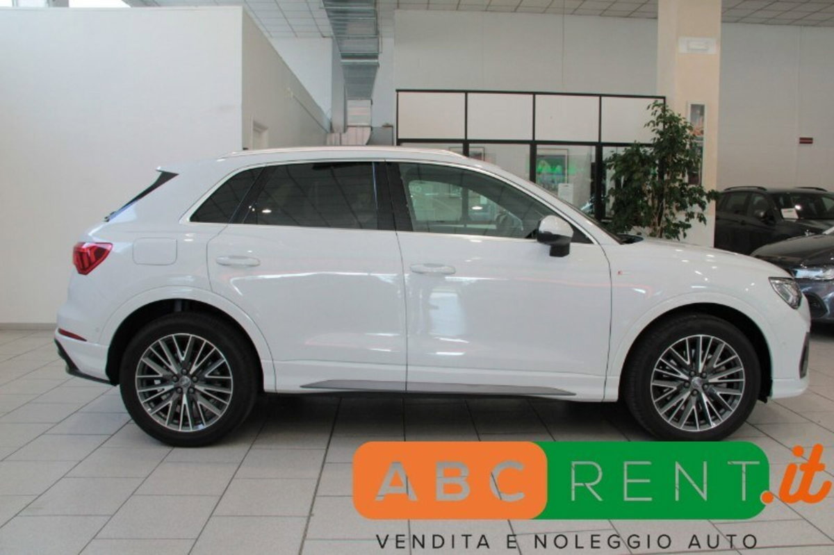 Audi Q3 Sportback 40 2.0 tfsi S line edition quattro s-tronic (8)