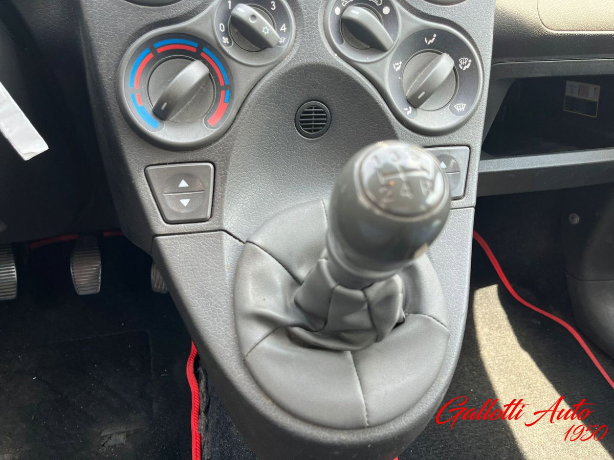 Fiat Panda 1.2 Dynamic (13)