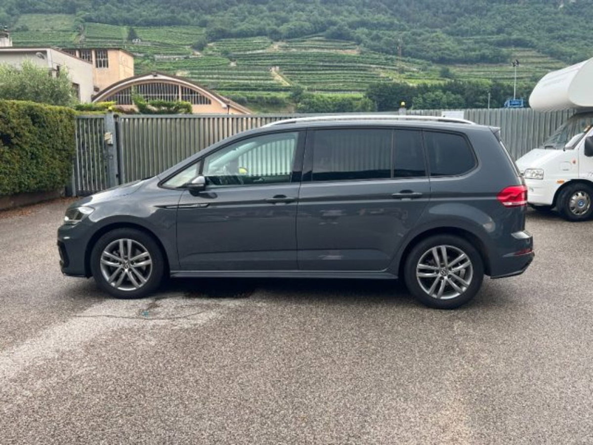Volkswagen Touran 1.5 tsi Business 150cv (7)