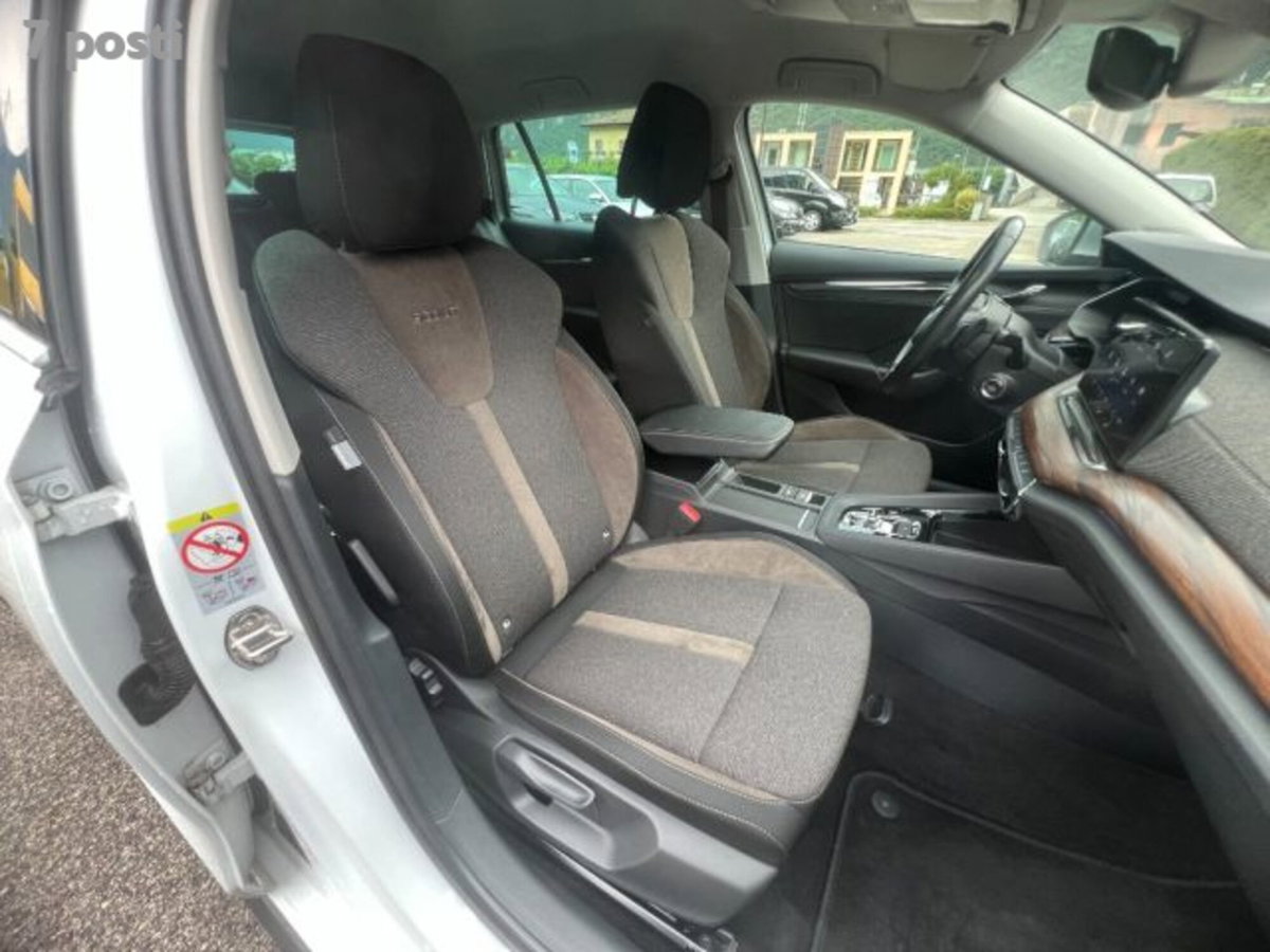 Skoda Octavia Station Wagon 2.0 TDI EVO SCR 150 CV DSG 4x4 Wagon Scout (14)