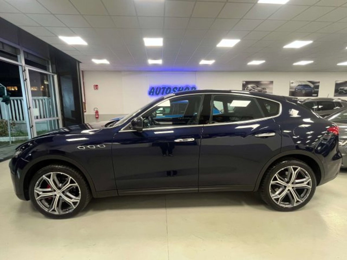 Maserati Levante Levante V6 Diesel 275 CV AWD Granlusso (2)