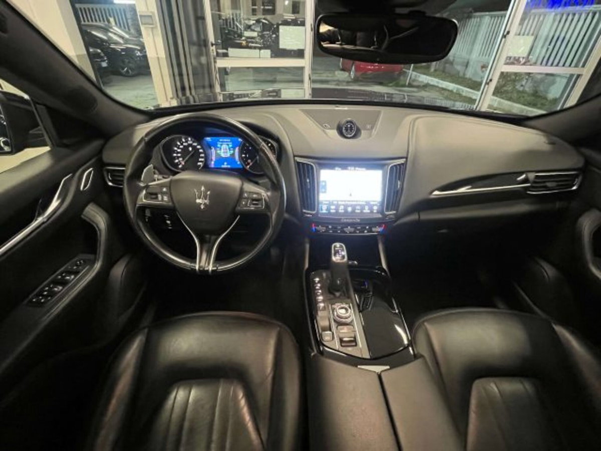 Maserati Levante Levante V6 Diesel 275 CV AWD Granlusso (6)