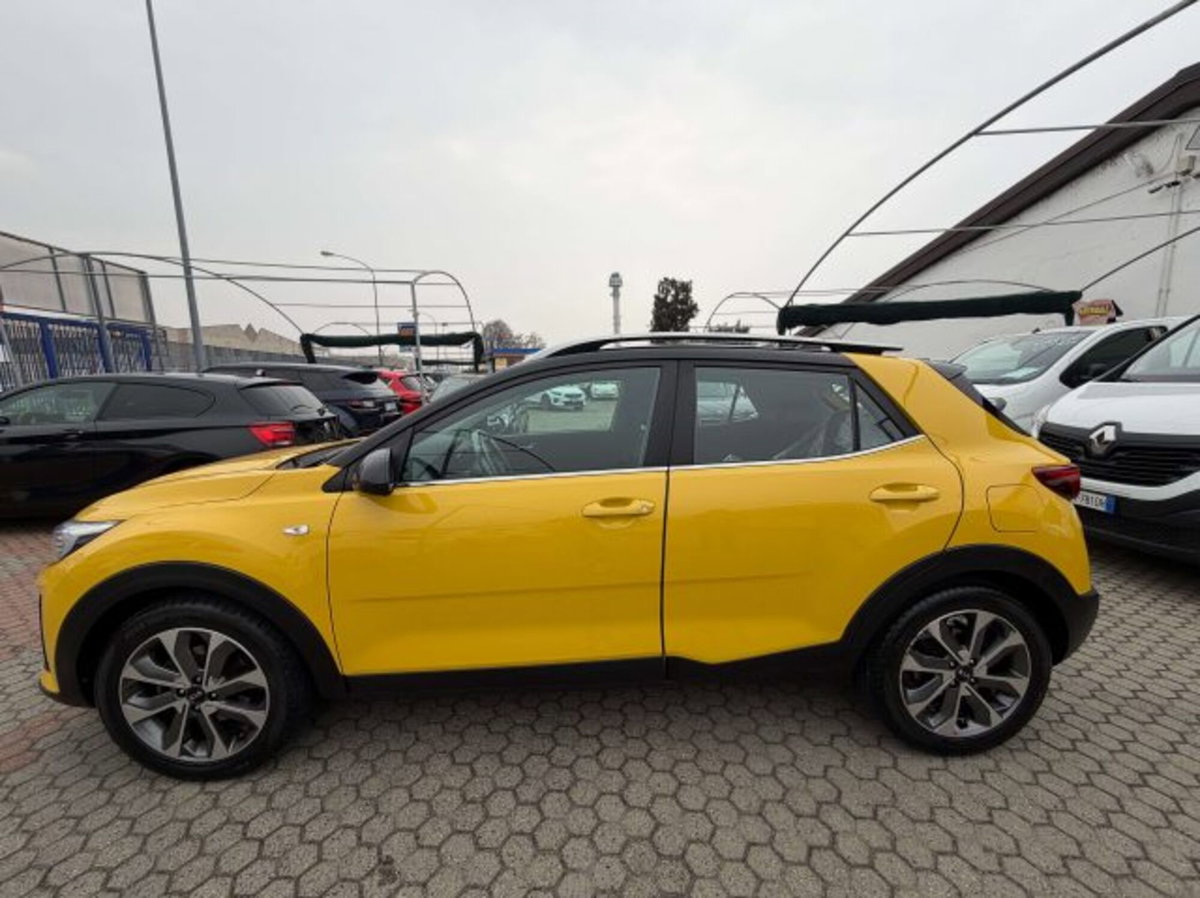 Kia Stonic 1.4 MPI 100 CV Style (7)