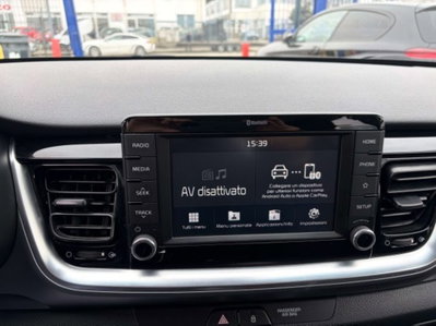 Kia Stonic 1.4 MPI 100 CV Style (9)