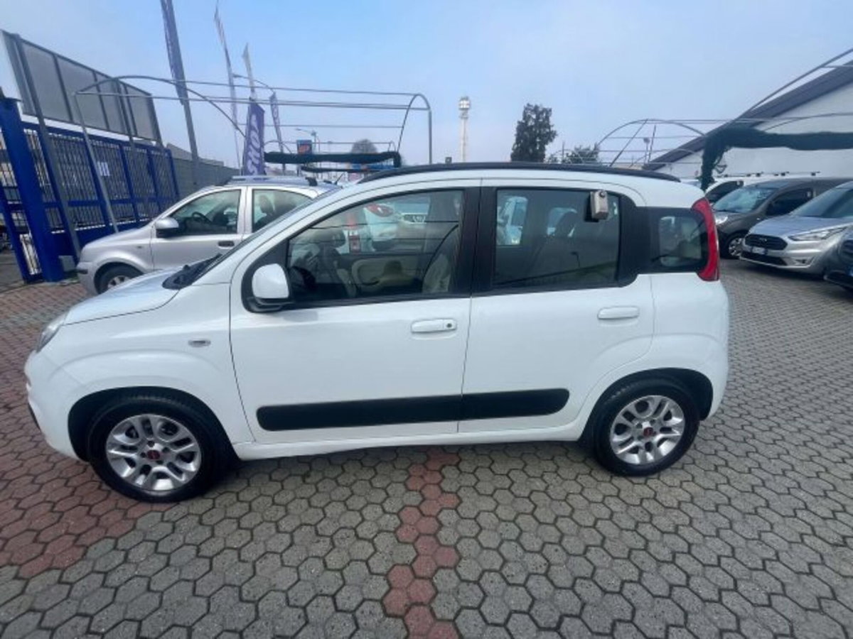 Fiat Panda 1.3 MJT S&S Lounge (6)