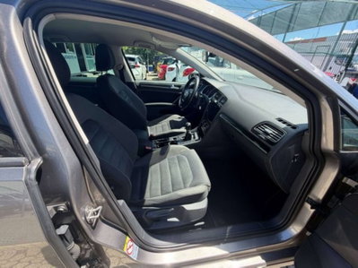 Volkswagen Golf 1.6 TDI DPF 5p. Highline (5)