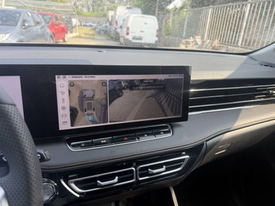Mg HS 1.5 hybrid+ Luxury auto (17)