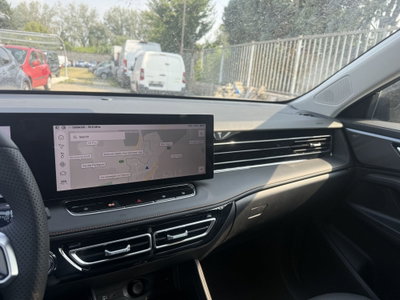 Mg HS 1.5 hybrid+ Luxury auto (18)