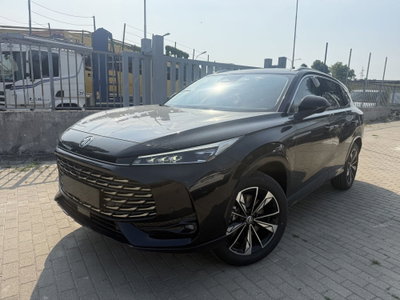Mg HS 1.5 hybrid+ Luxury auto (5)