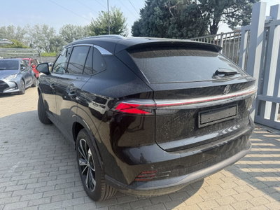 Mg HS 1.5 hybrid+ Luxury auto (7)