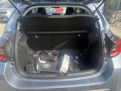 Toyota Yaris 115 Icon (8)