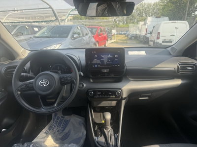Toyota Yaris 115 Icon (9)
