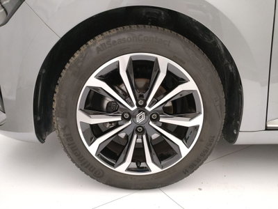 Renault Clio 1.0 tce Techno 90cv (10)