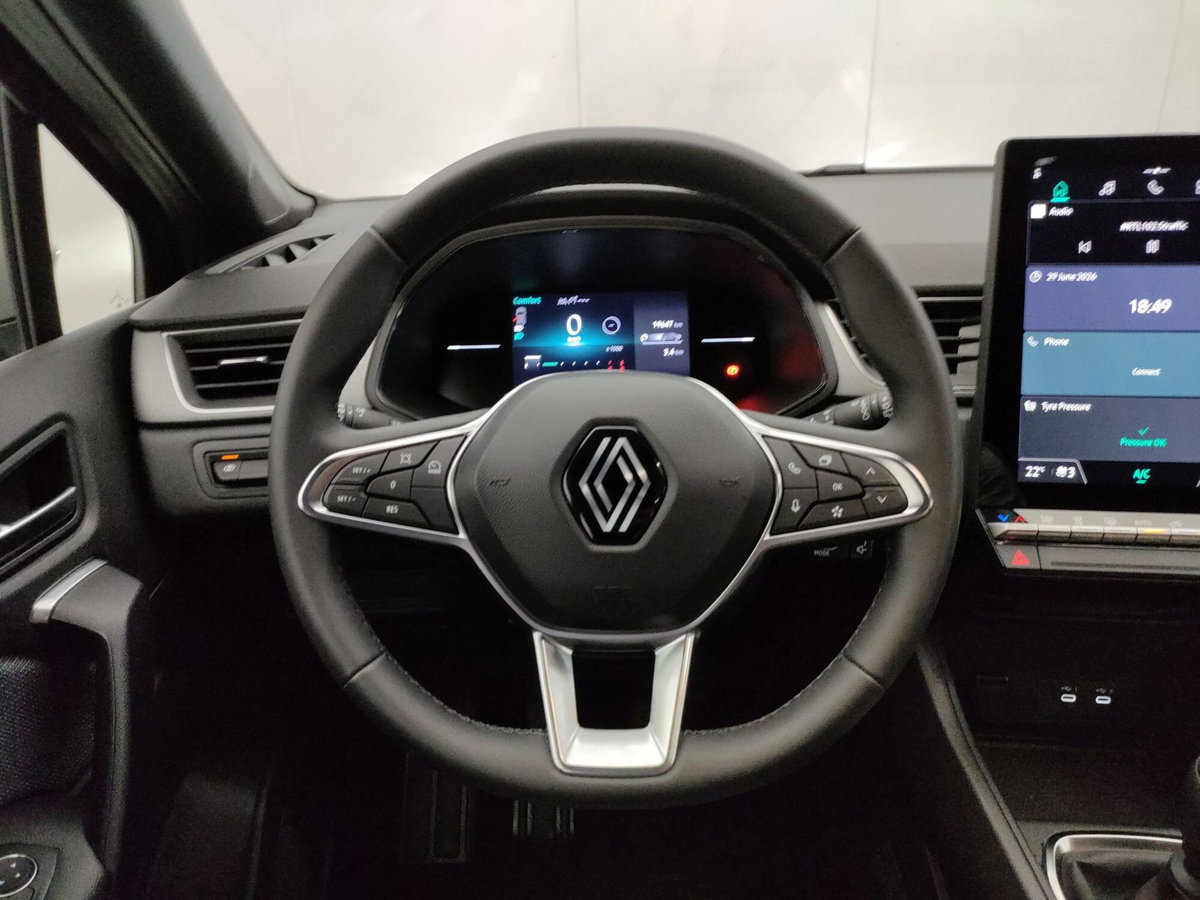 Renault Captur 1.0 tce Techno 90cv (12)