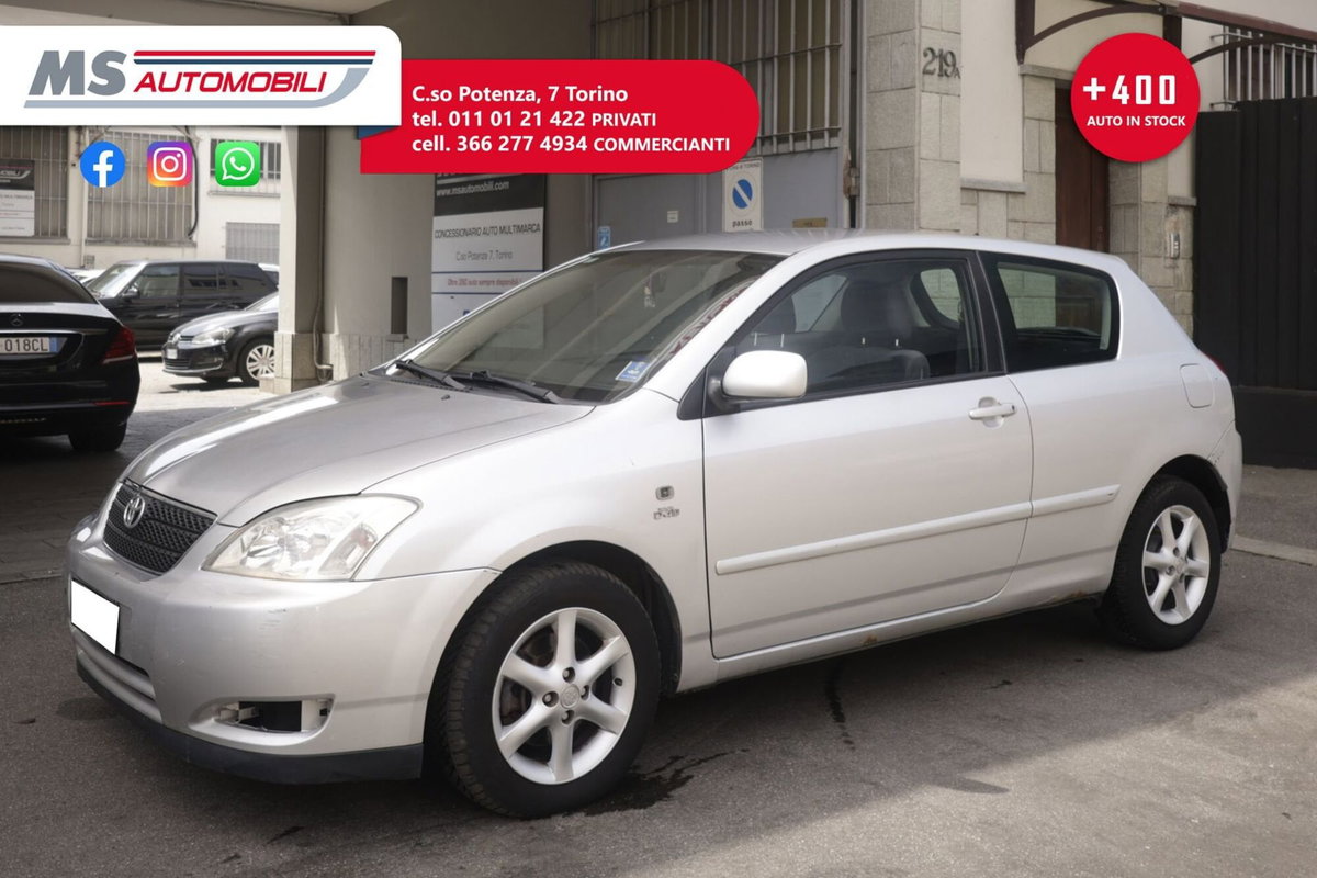 Toyota Corolla 2.0 tdi D-4D 3 porte Sol (11)