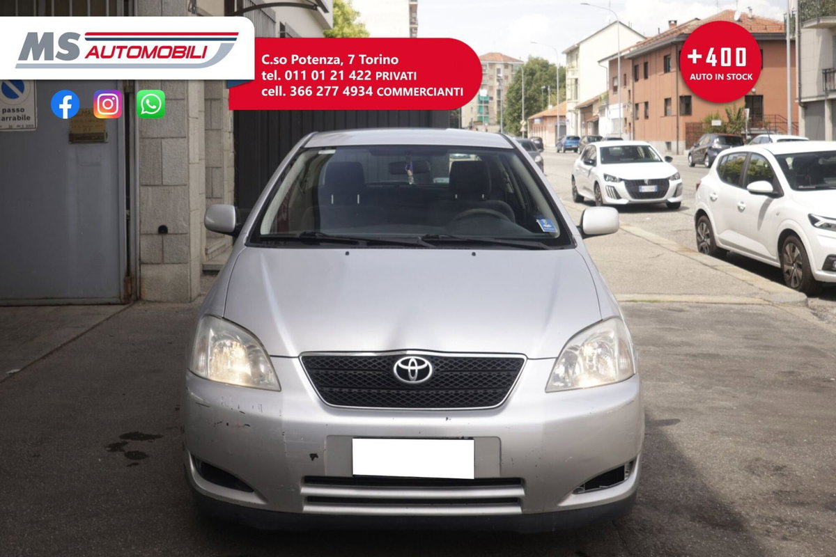 Toyota Corolla 2.0 tdi D-4D 3 porte Sol (9)