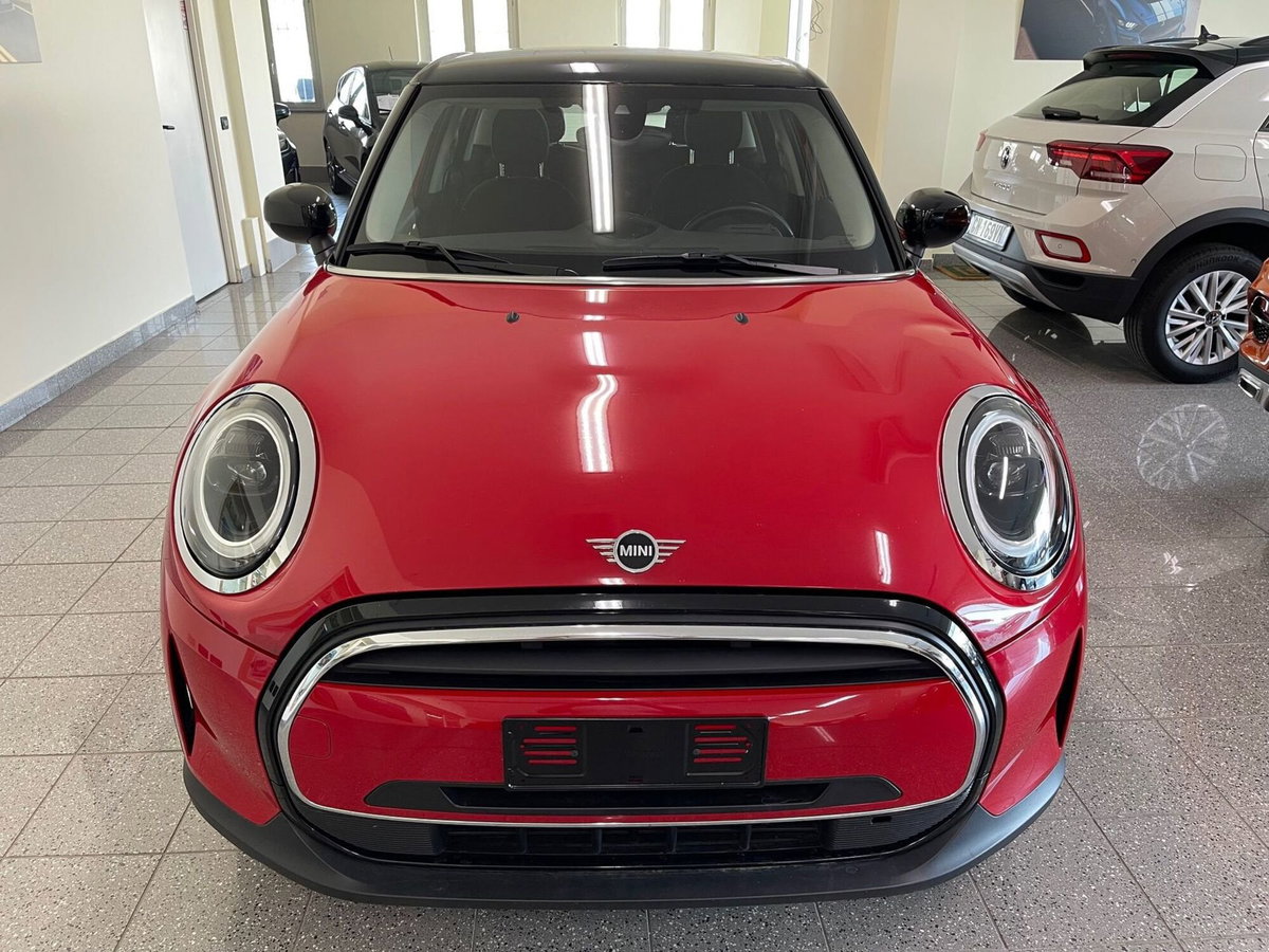 MINI Mini 1.5 Cooper Essential 5 porte (3)