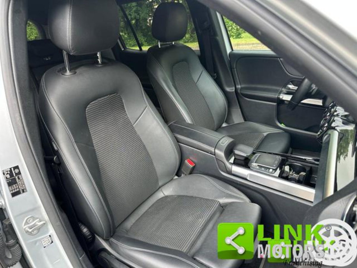 Mercedes-Benz GLB 200 d Automatic Premium (14)