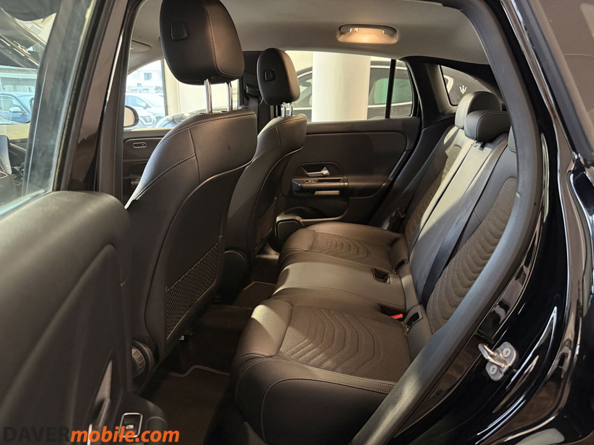 Mercedes-Benz GLA SUV 180 d Advanced auto (8)
