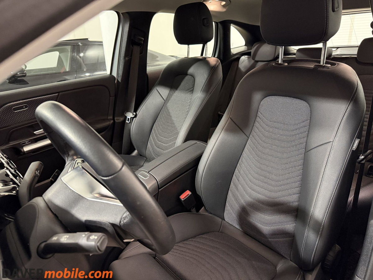 Mercedes-Benz GLA SUV 180 d Progressive Advanced auto (12)