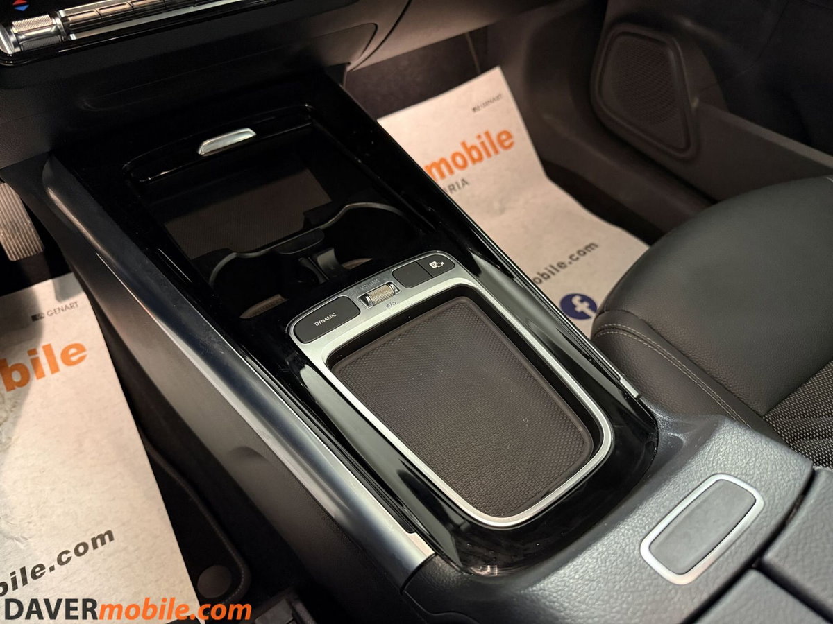 Mercedes-Benz GLA SUV 180 d Progressive Advanced auto (17)