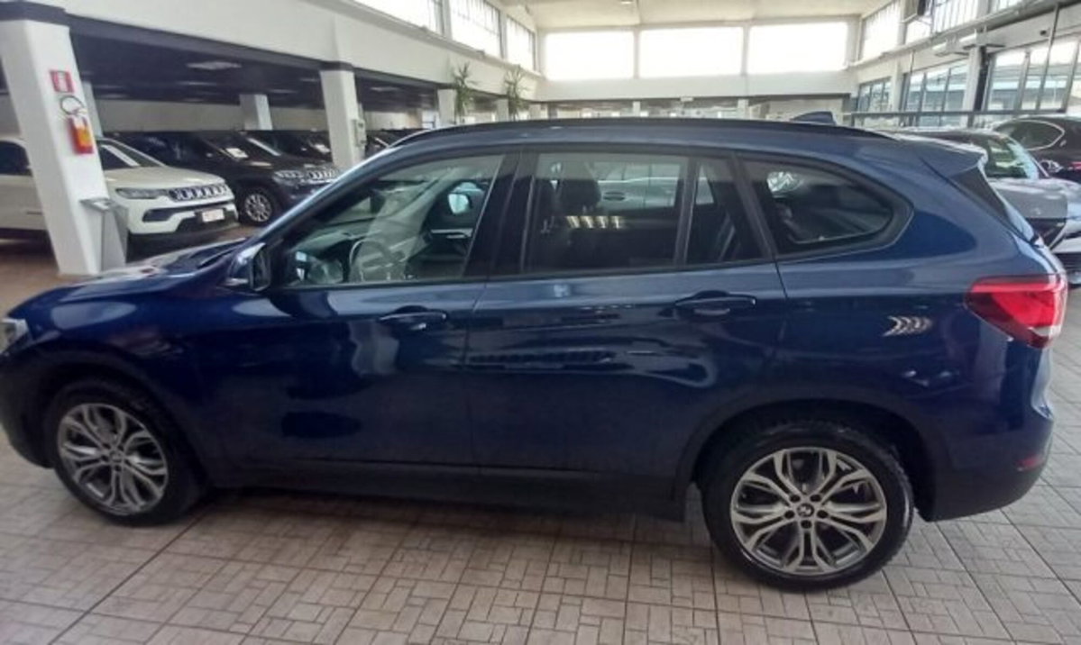 BMW X1 sDrive20d Business Advantage (4)
